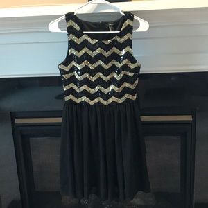 Forever 21 Black & Gold Sparkle Dress, Small
